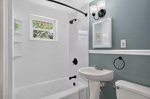 15 Jefferson Ave, Saugus, MA 01906 - Photo 26