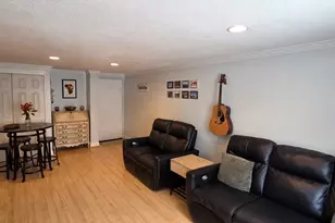 588 Main St, Stoneham, MA 02180 - Photo 4