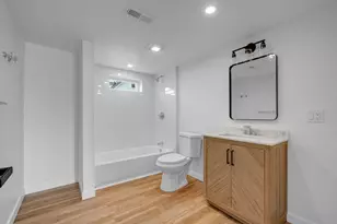 19 Oliver St, Lowell, MA 01954 - Photo 12