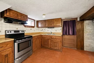 81 Healey St, Springfield, MA 01151 - Photo 30