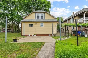 81 Healey St, Springfield, MA 01151 - Photo 4