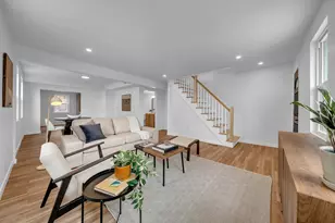 21 Oliver St, Lowell, MA 01854 - Photo 4