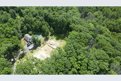 24 Conlin Rd, Oxford, MA 01540 - Photo 2