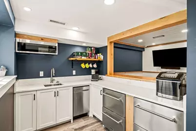 1 Merrimac St #7, Newburyport, MA 01950 - Photo 24
