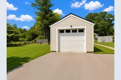 2 Millwood Cir, Framingham, MA 01701 - Photo 20