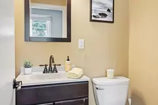 100 Colorado St, Springfield, MA 01118 - Photo 22
