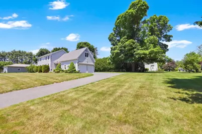 94 Meadowbrook Rd, East Longmeadow, MA 01028 - Photo 2