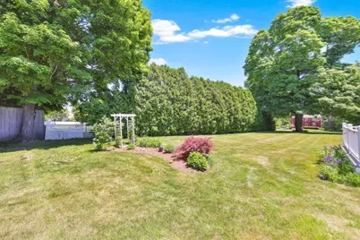 94 Meadowbrook Rd, East Longmeadow, MA 01028 - Photo 26