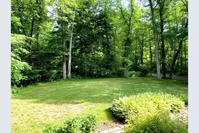 10 Warwick Rd, Walpole, MA 02071 - Photo 8
