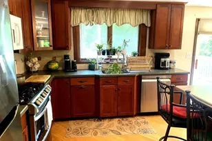 10 Warwick Rd, Walpole, MA 02071 - Photo 10