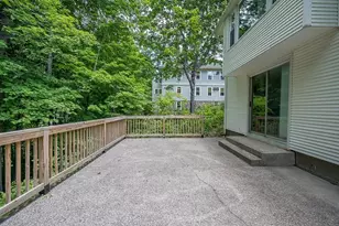 42 Iowa St, Worcester, MA 01602 - Photo 34
