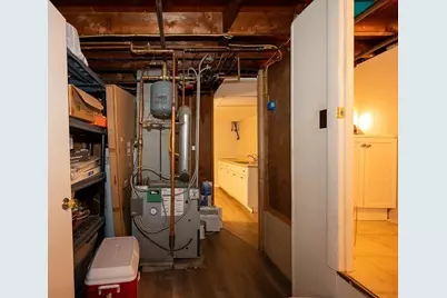 42 Iowa St, Worcester, MA 01602 - Photo 28