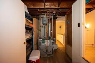 42 Iowa St, Worcester, MA 01602 - Photo 28
