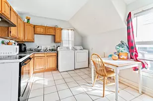 29 Newbury St, Worcester, MA 01609 - Photo 8