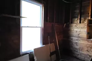 167 Cross St, Lowell, MA 01854 - Photo 10