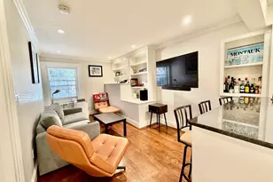 20 Lime St, Boston, MA 02108 - Photo 1