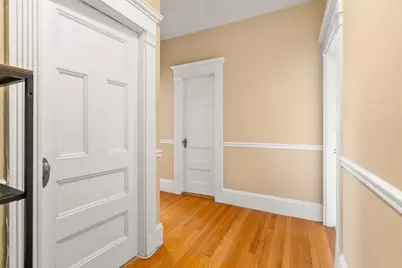 8 Garrison Street #606, Boston, MA 02116 - Photo 10