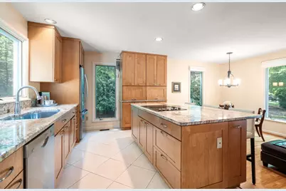 375 Atherton Street, Milton, MA 02186 - Photo 12