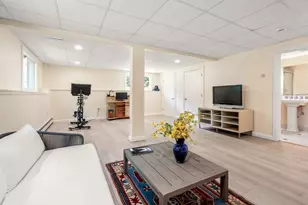 375 Atherton St, Milton, MA 02186 - Photo 26