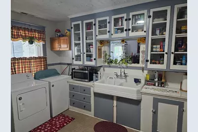 141 Elm Street, Southbridge, MA 01550 - Photo 4