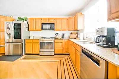 16 Warren Ave, Newton, MA 02465 - Photo 34