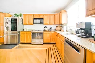16 Warren Ave, Newton, MA 02465 - Photo 34