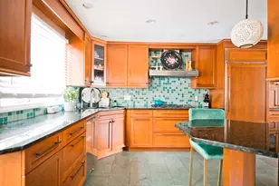 16 Warren Ave, Newton, MA 02465 - Photo 10