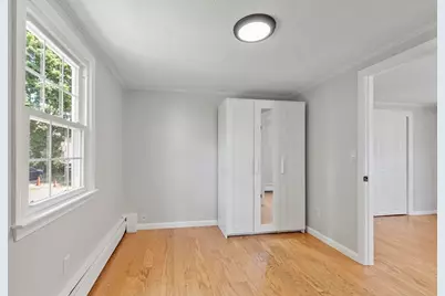 52 Auburn St, Lowell, MA 01852 - Photo 16
