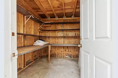 52 Auburn St, Lowell, MA 01852 - Photo 34