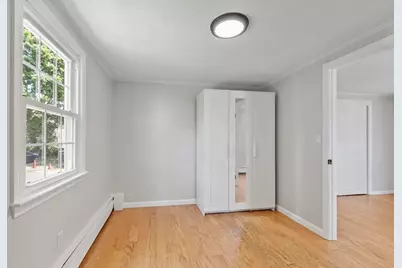 52 Auburn St, Lowell, MA 01852 - Photo 16