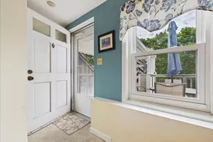 26 School St, Hull, MA 02045 - Photo 12