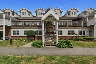 26 School St, Hull, MA 02045 - Photo 2