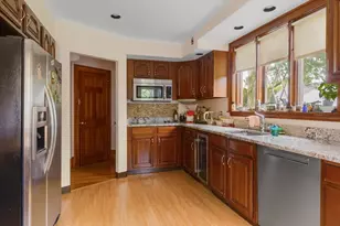 23 Richardson Rd, Belmont, MA 02478 - Photo 8