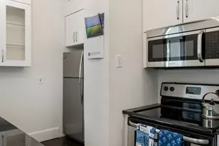207 Commonwealth Ave, Boston, MA 02116 - Photo 26