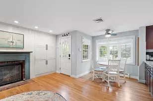 9 Foster St, Acton, MA 01720 - Photo 8