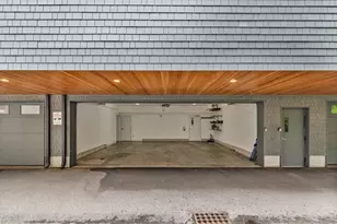 618 E 2nd St, Boston, MA 02127 - Photo 18