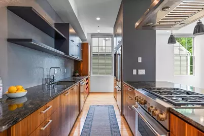 618 East 2nd St #2, Boston, MA 02127 - Photo 6