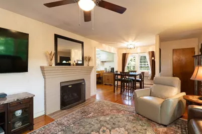386 Pleasant St, Leicester, MA 01524 - Photo 26