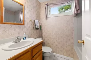 31 Tulip Cir, Haverhill, MA 01830 - Photo 16
