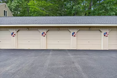 31 Tulip Circle #31, Haverhill, MA 01830 - Photo 2