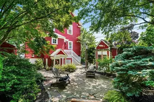 246 Burrill St, Swampscott, MA 01907 - Photo 32