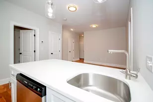 205 Marion St, Boston, MA 02128 - Photo 8
