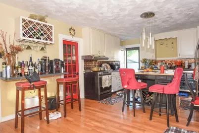 103 Dalton Street, Lowell, MA 01850 - Photo 6