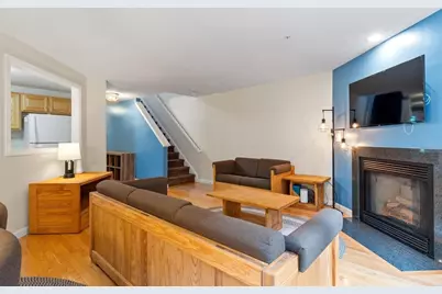 31 Bridle Cross Rd #31, Fitchburg, MA 01420 - Photo 8