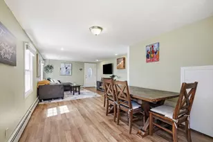 20 Milton St, Saugus, MA 01906 - Photo 8