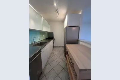 9 Hawthorne Place #15R, Boston, MA 02114 - Photo 6