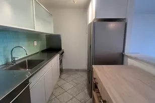 9 Hawthorne Pl, Boston, MA 02114 - Photo 6