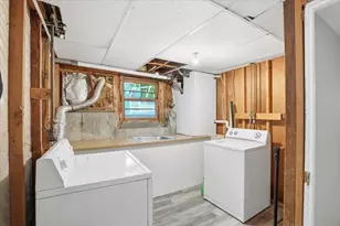 8 Lewis Park Dr S, Walpole, MA 02032 - Photo 28