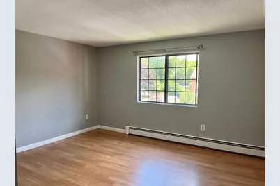 1600 Skyline Dr #6, Lowell, MA 01854 - Photo 14