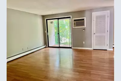 1600 Skyline Dr #6, Lowell, MA 01854 - Photo 4